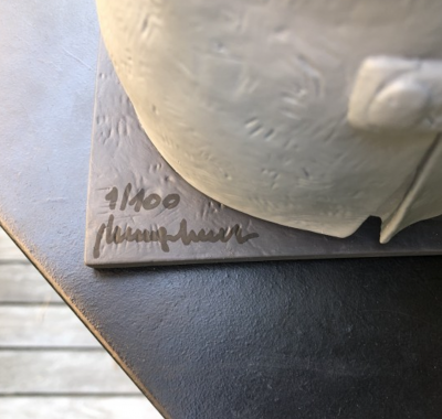 Philippe Geluck  - J’ai les boules - Sculpture en résine, signée et numérotée 2