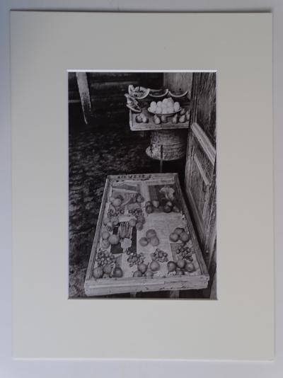 Henri Cartier-Bresson - Fruits - 1979-Photolithograph 2