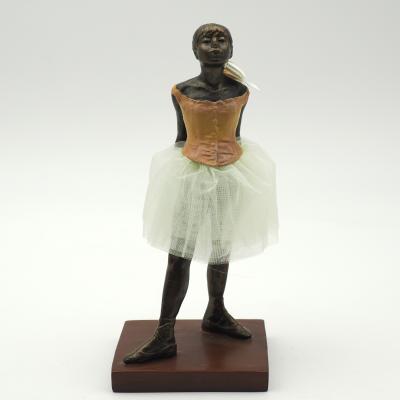 Edgar Degas (d’après) - Petite danseuse - Sculpture 2