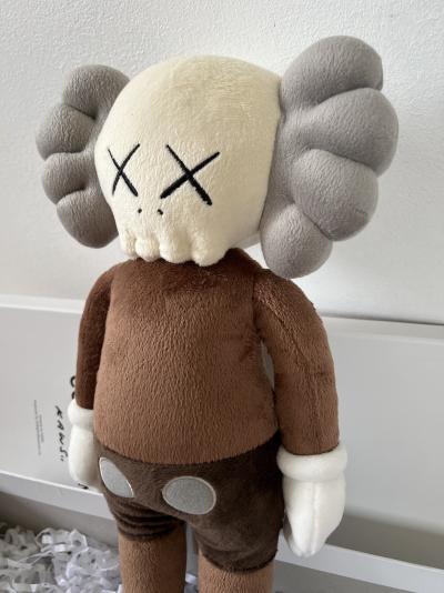 Kaws - PLUSH COMPANION CLEAN SLATE, 2015, Plush 2