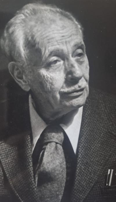 Daniel Wallard - Louis Aragon, Trouville 1979 - Tirage argentique 2