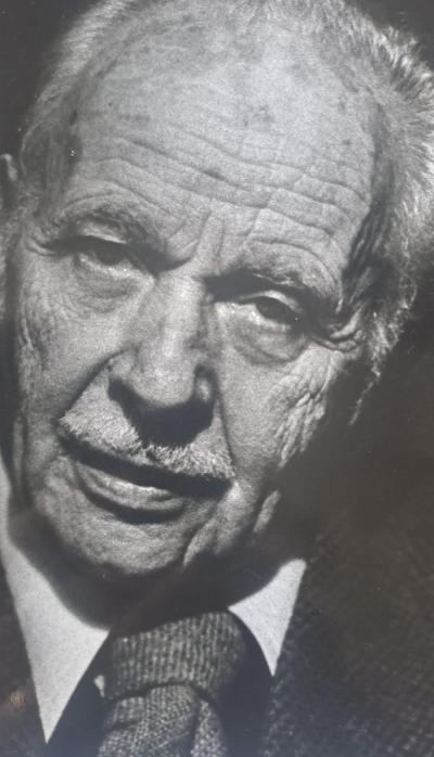 Daniel Wallard - Louis Aragon, Trouville 1979 - Tirage argentique 2