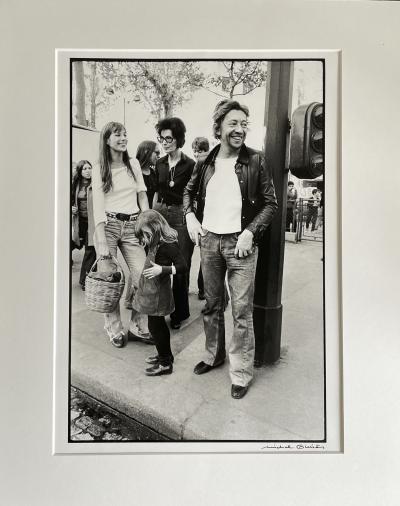 Michel Ginies - Gainsbourg, Jane Birkin et sa mère, 1973 - Tirage argentique 2