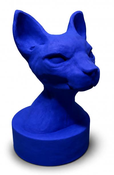Onna Medeis, Sphynx monochrome, sculpture série limitée, 2025 2