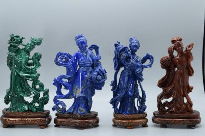 China, Set aus 4 weiblichen Statuetten - 20. Jahrhundert