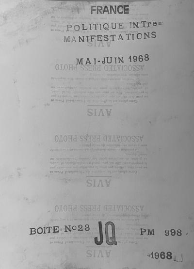 AP - Barricade Mai 68 - Tirage argentique 2