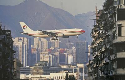 José Nicolas - Vol sur Kowloon 1997 - Tirage Lambda 2
