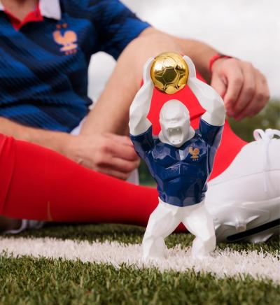 Richard ORLINSKI -  Kong Football -  Sculpture en résine limitée 2