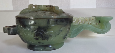 Chine - XXème - Coupe couverte - Brûle parfum en jade - 2