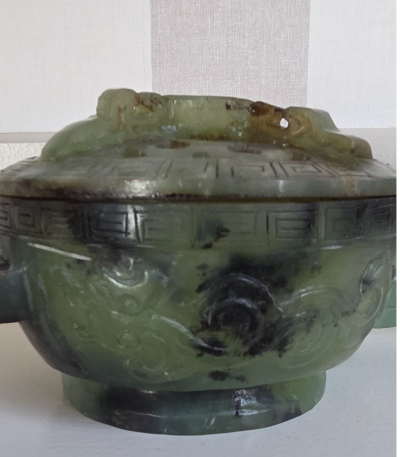 Chine - XXème - Coupe couverte - Brûle parfum en jade - 2