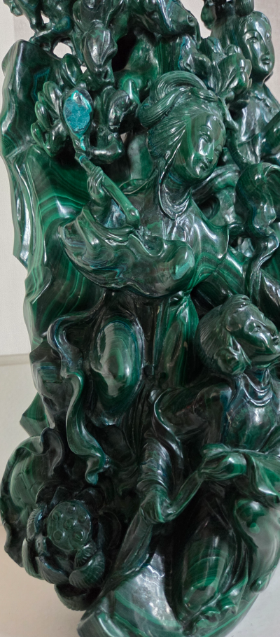 Chine XXème - Groupe de malachite sculpté - 2