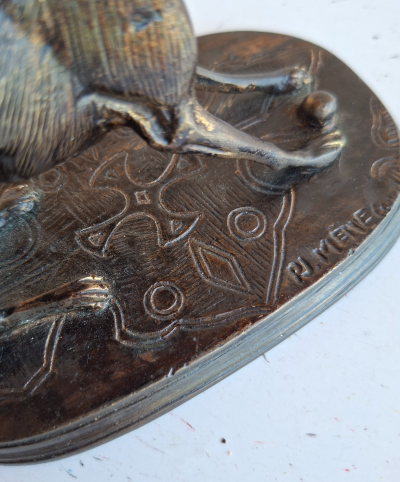 Pierre-Jules MÈNE  chien  Lévrier au jeu   Bronze sculpture signée 2