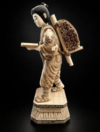 Chine - XXe siècle - Apprendre sans cesse - sculpture en  Os 2