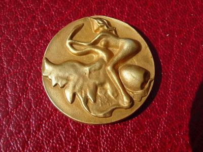 Salvador Dali- Leda Sex with Swan - original meadaillon 2