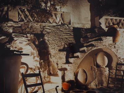 Marc LACROIX : Extérieur du Château de Dali à Figueras, Photographie originale signée 2