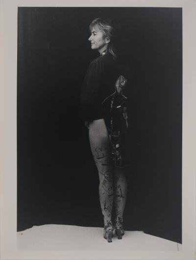 Irina IONESCO : Femme posant de dos, Tirage argentique original 2
