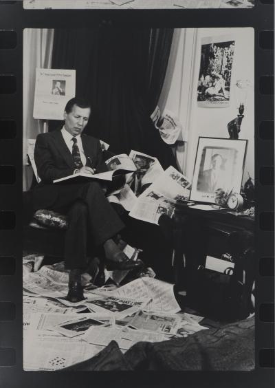 Irina IONESCO : L'homme d'affaire, Tirage argentique original 2
