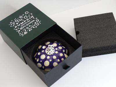 Yayoi KUSAMA : Citrouille de Naoshima (violet) - Sculpture 2