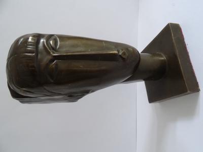 Amedeo Modiglian,  Tête de jeune fille à la frange - Bronze Sculpture 2