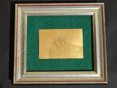 Salvador Dali  - El Caballero -silver gravure 24 carat gold finished- Signed - 1970s 2