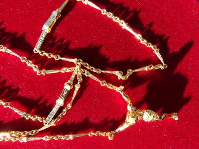 Salvador DALI (after) - Christ of Saint John of the Cross - Necklace and bracelet 2