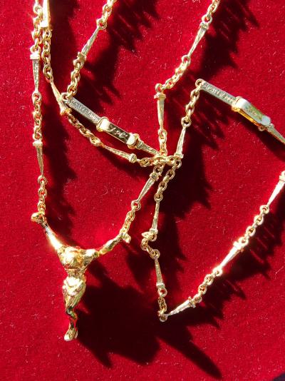 Salvador DALI (after) - Christ of Saint John of the Cross - Necklace and bracelet 2