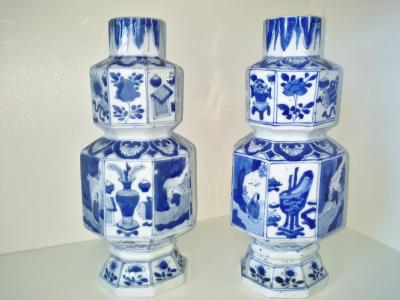 CHINE fin du XIXème Siècle Paire de vases octogonaux 2