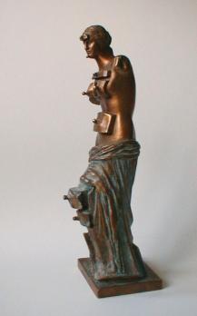 Salvador DALI (1904-1989) - Vénus aux tiroirs, créée en 1964 2