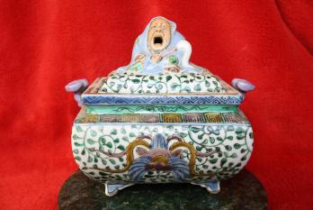 JAPON, XXe - Brule parfum en grès porcelaineux émaillé 2