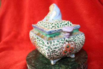 JAPON, XXe - Brule parfum en grès porcelaineux émaillé 2