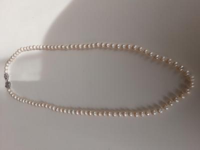 Collier de perles naturelles nacrés + 2
