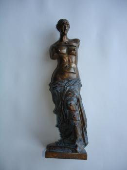 Salvador DALI (1904-1989) - Vénus aux tiroirs, créée en 1964 2