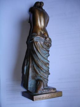 Salvador DALI (1904-1989) - Vénus aux tiroirs, créée en 1964 2